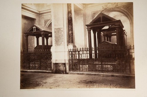 Foto albumina italia tomba - foto,