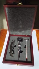 Set vino 4 accessori