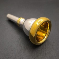 Boccaglio tuba "Raro" Vincent Bach 18 (piccolo gambo) bordo oro 24 ct e coppa.