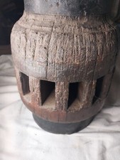 Antico mozzo ruota carro in