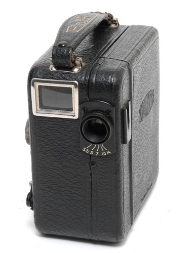Macchina fotografica vintage - @,