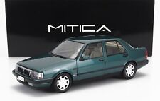 MODELLINO AUTO STATICO LANCIA THEMA TURBO 16V LX 2S 1991 VERDE SCALA 1/18