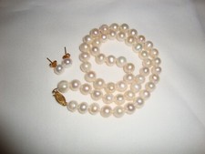 Demi parure collana e