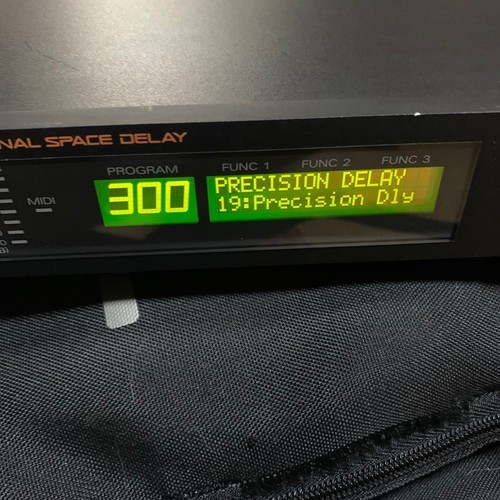Roland digital delay processor - roland,