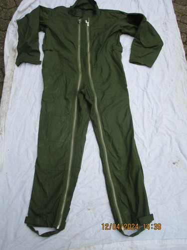 Coverall free fall - coverall,