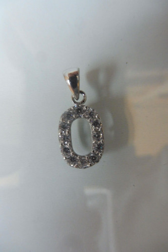 Elegante pendente lettera o - elegante,