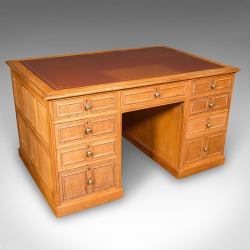 Grande scrivania vintage - , su