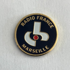 104 - Pin's RADIO FRANCE MARSEILLE
