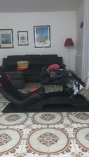 postazione f1 con tappeto antiscivolo + volante t-500 e pedaliera thrustmaster