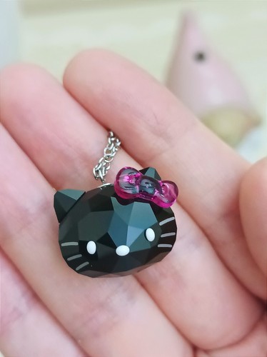 Swarovski hello kitty - swarovski,