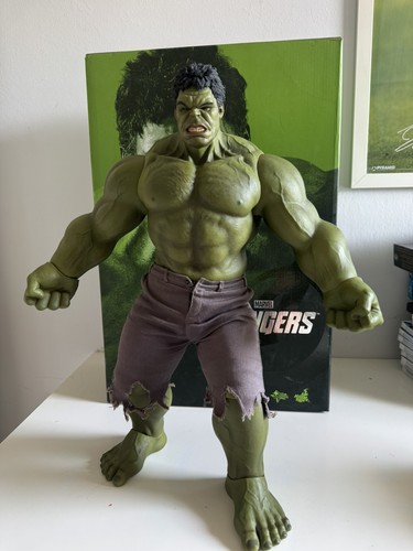 Hot toys hulk