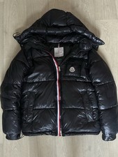 Moncler montbeliard - moncler,