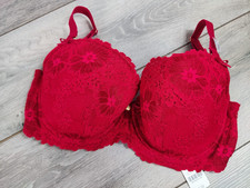 Boux Avenue Pillar Box