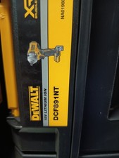 DEWALT DCF891NT-XJ avvitatore
