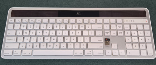Logitech k750 tastiera solare - logitech,