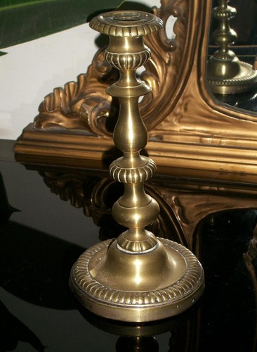 Antico raffinato candelabro - raffinato,