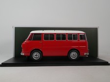 Mitica Alfa Romeo F12 Minibus