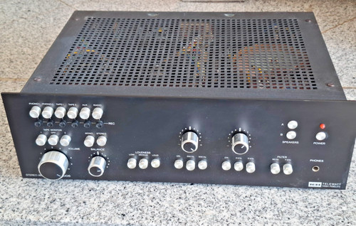 Amplificatore/amplificatore