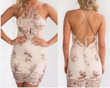 Abito Aperto ricamato Aderente