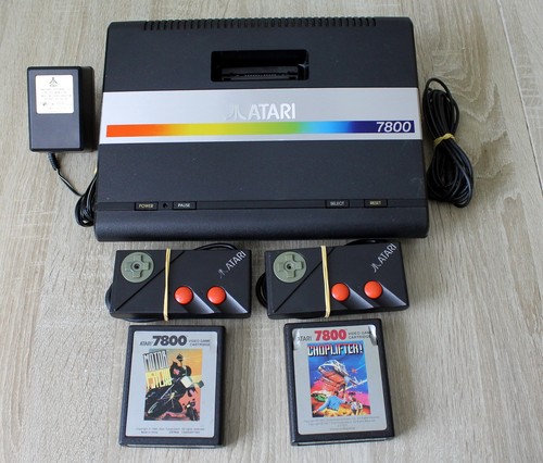 Atari 7800 retro console - 7800,
