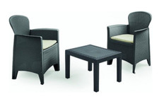 Set arredo giardino in polipropilene rattan 3 pezzi 2 poltrone + 1 tavolo Tree