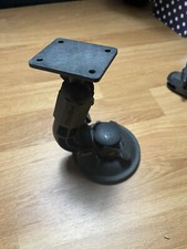 SUPPORTO A VENTOSA CON BRACCIO CORTO