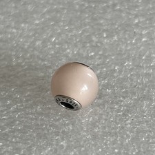 Autentico Charm Pandora 🌟