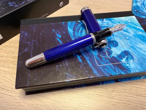 Montblanc writers edition - -,