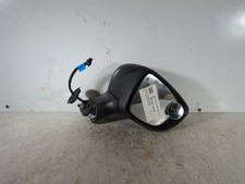 Specchietto retrovisore lato
