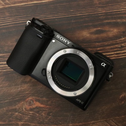 Sony a6000 ilce - ilce-6000, black
