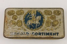 Antica scatola di latta aghi