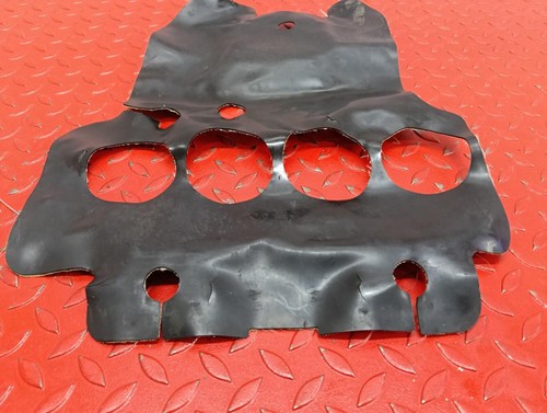 Plastica paracalore motore - paracalore,