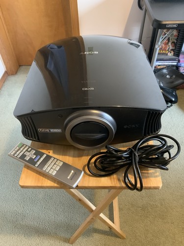 Videoproiettore sony bravia - videoproiettore,