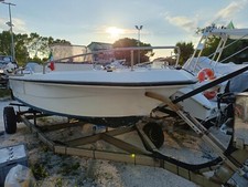 barca Elan 495 a motore usata