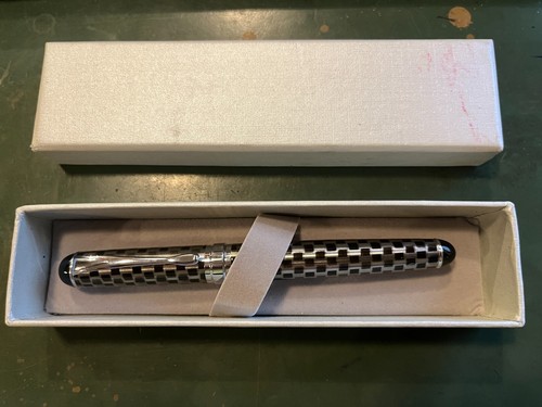 Penna stilografica con - , box