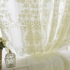 Tenda a rete ricamo uncinetto