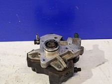 Pompa carburante meccanica