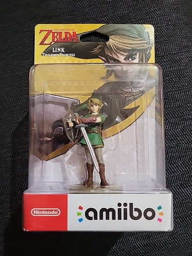 Twilight princess link amiibo - link,