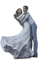 COL 01:    LLADRO Porcelaine