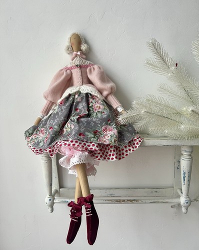 Bambola invernale bambina