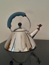 Bollitore ALESSI 9093 design MICHAEL GRAVES