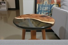 Divano in legno epossidico