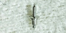 Asse Bilanciere Balance staff Unruhwelle(13")NR901 INS+-Longines 13.33  NOS