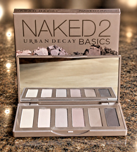 Urban decay naked2 - decay, basics