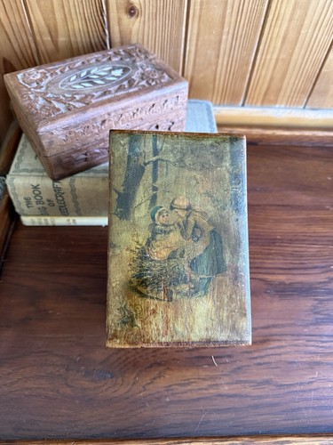 Vintage wooden trinket - vintage,