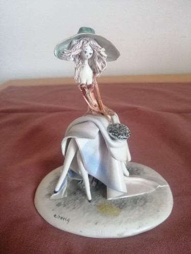 Statuina porcellana di - statuina,