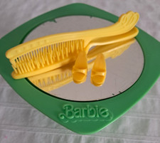 1981 Accesssori  Barbie Magic Curl spazzole e sandali Mules Superstar  Mattel