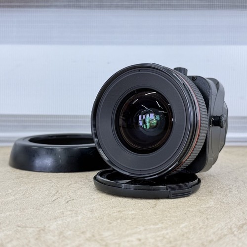 Obiettivo fotocamera usato
