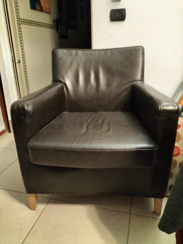 Due poltrone - due,