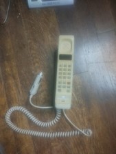 Motorola Dynatac 8000M Brick